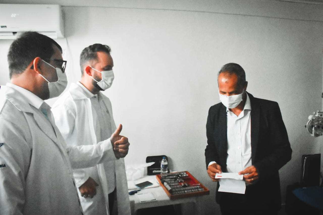 Camacã: Prefeitura em parceria com o Instituto Mais Visão realiza cerca de 1.200 exames de vista